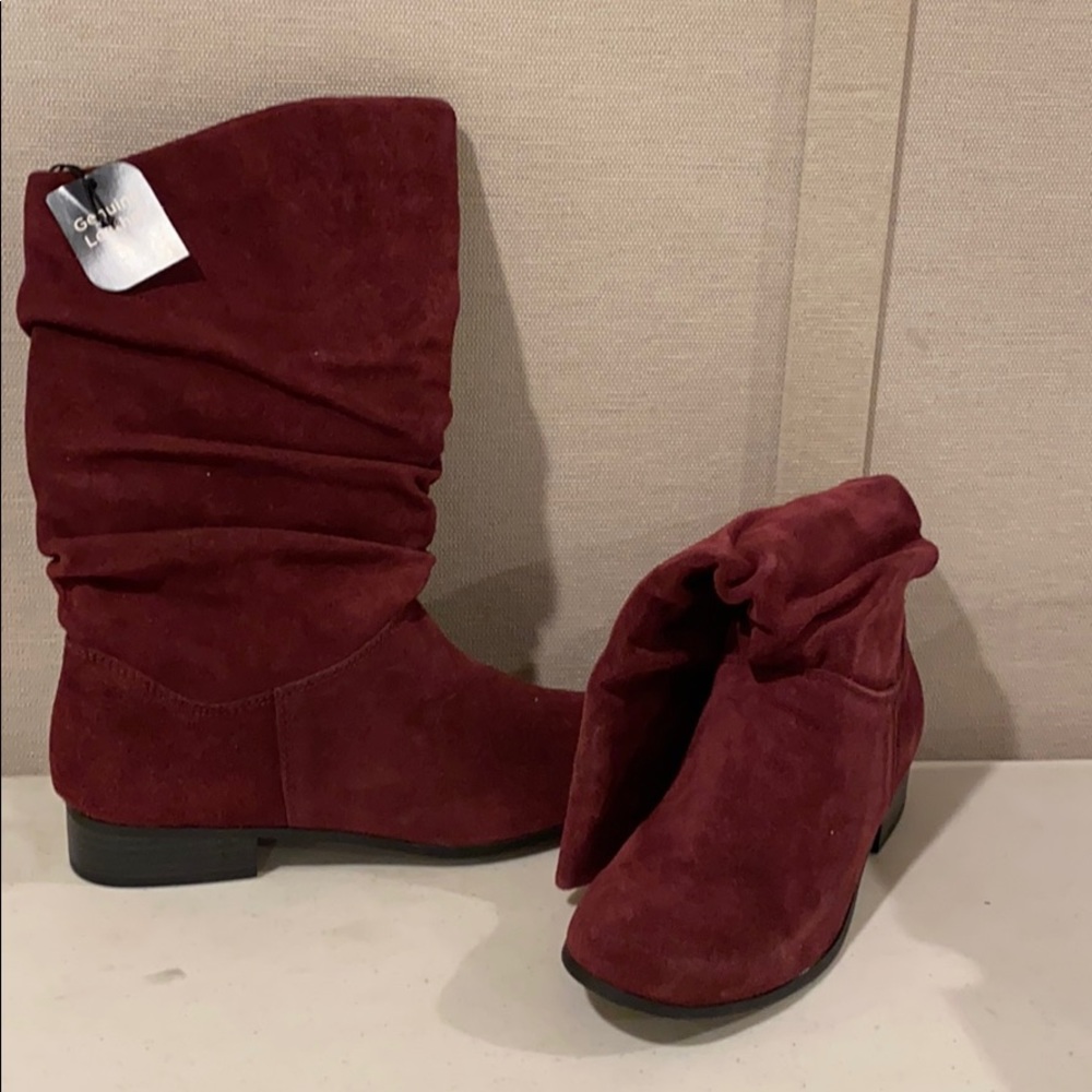 Genuine leather and suede ankle boots